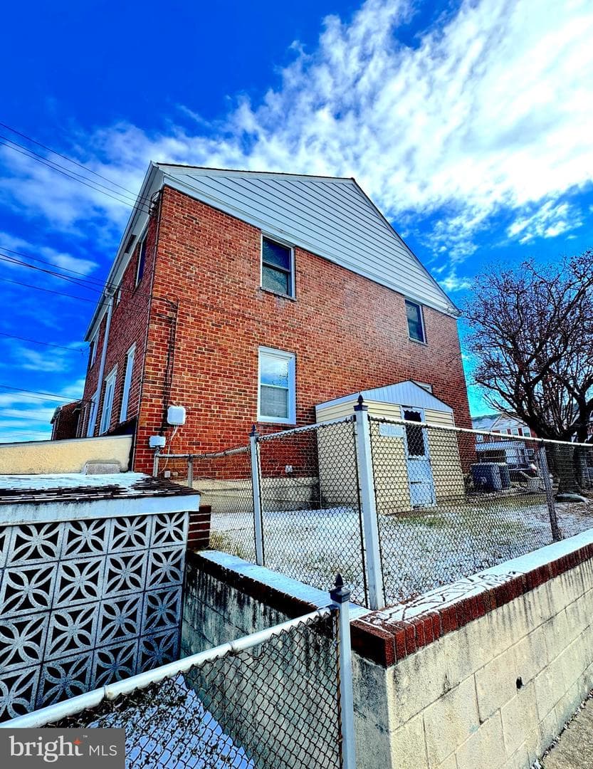 7200 Conley Street photo 5
