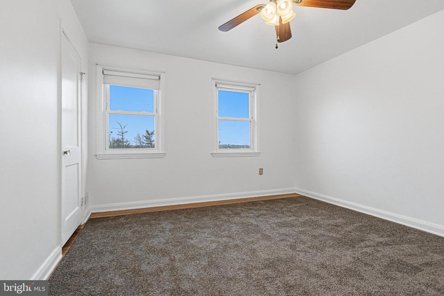 7107 Baltimore Street photo 16