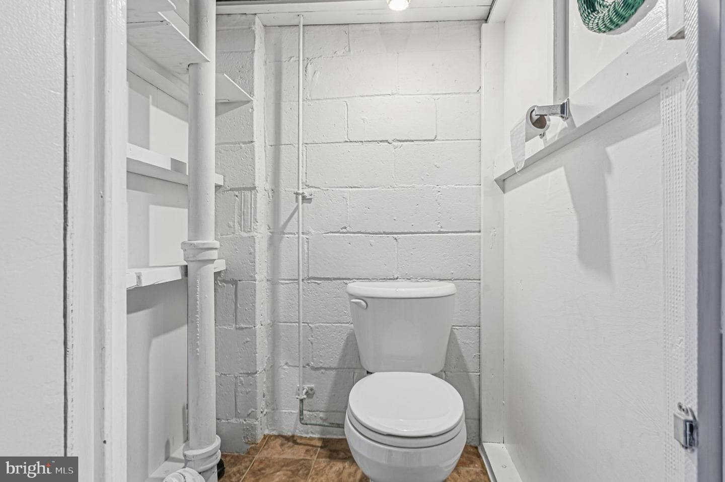 7107 Baltimore Street photo 24