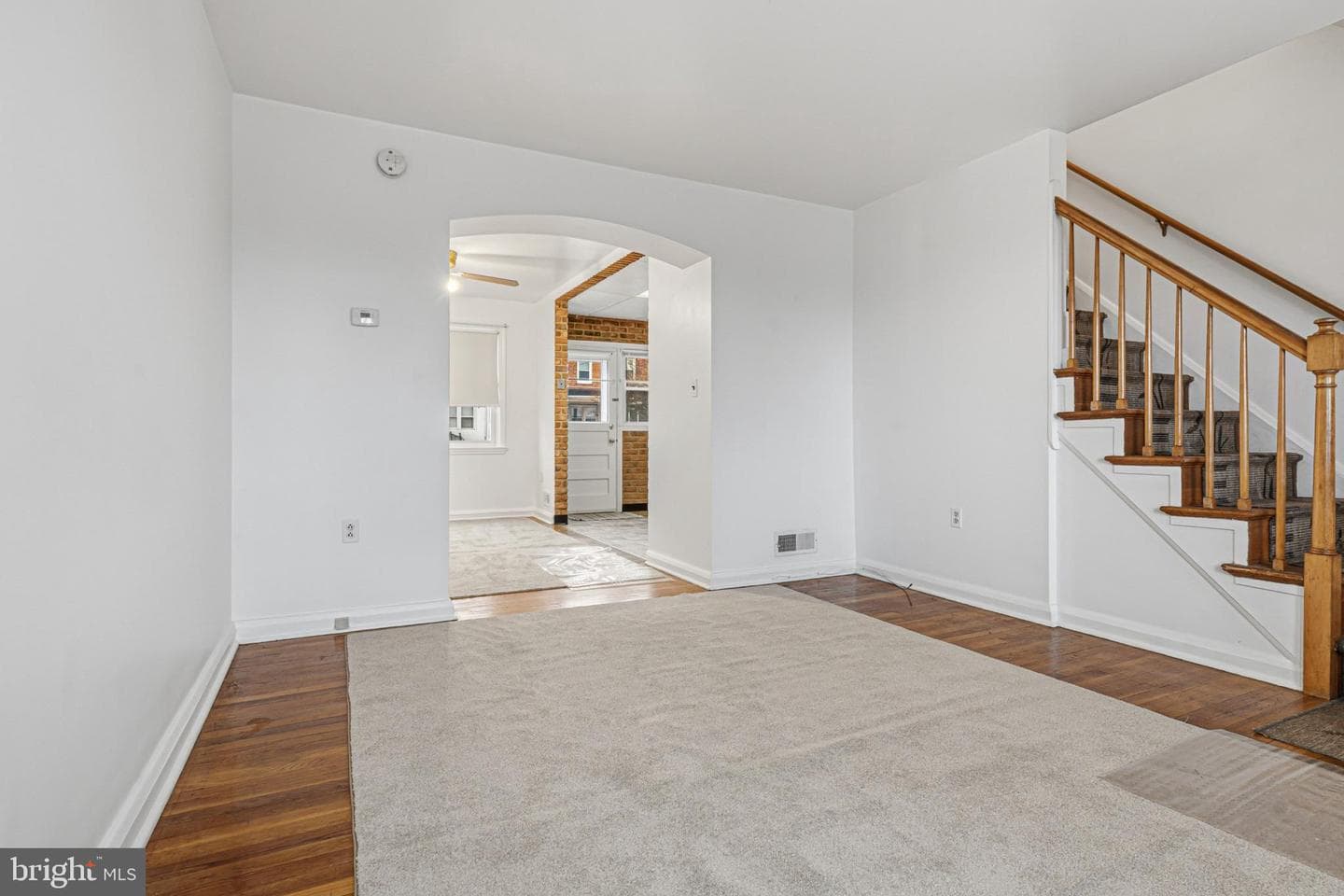 7107 Baltimore Street photo 4