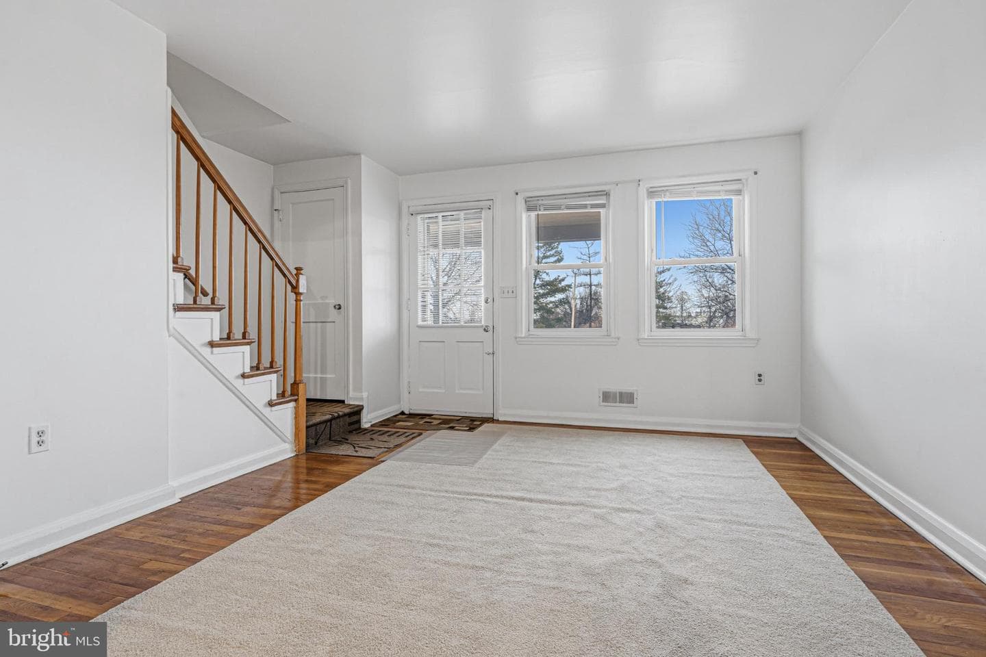 7107 Baltimore Street photo 5