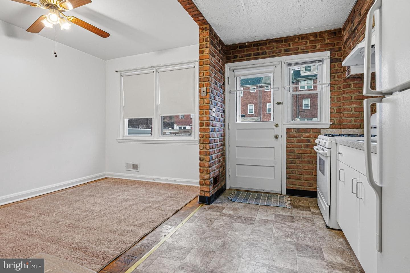 7107 Baltimore Street photo 9