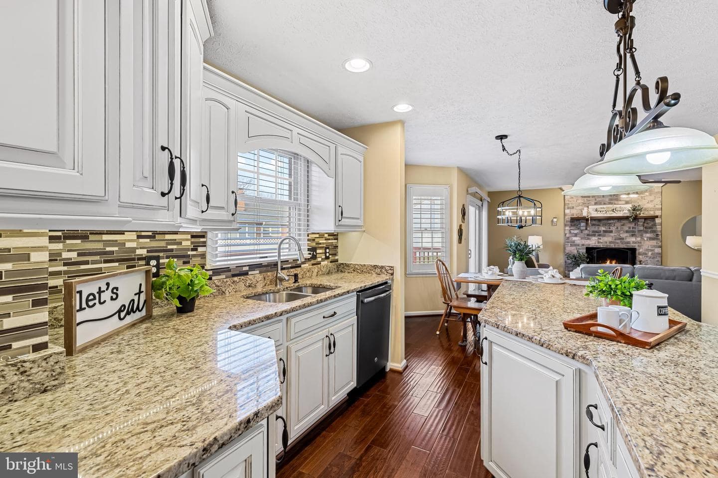10 Symphony Woods Court photo 19