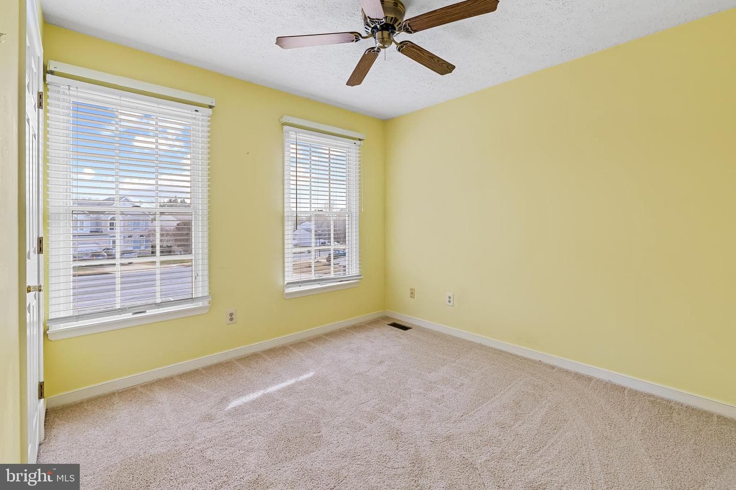 10 Symphony Woods Court photo 33