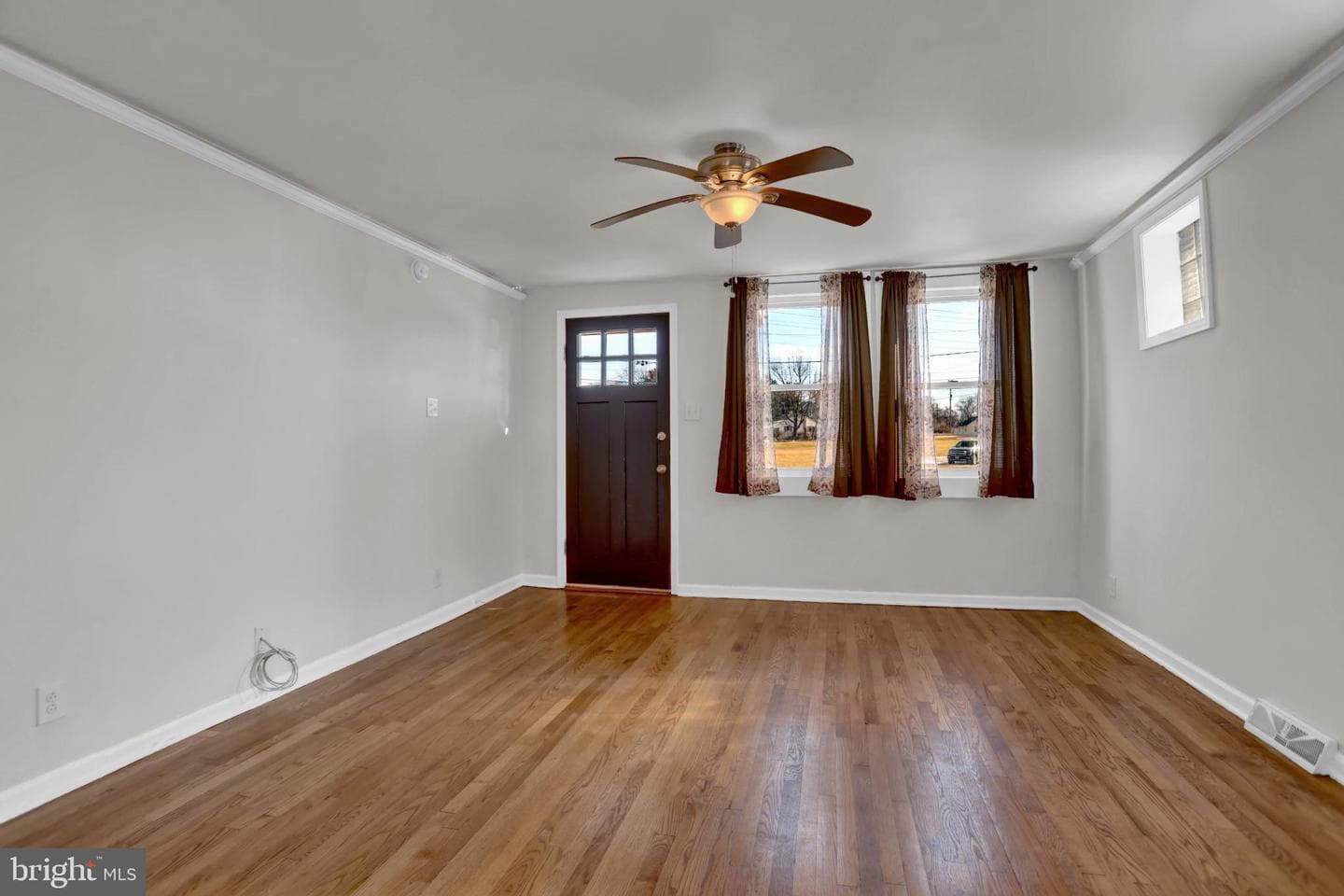 9036 Simms Court photo 4