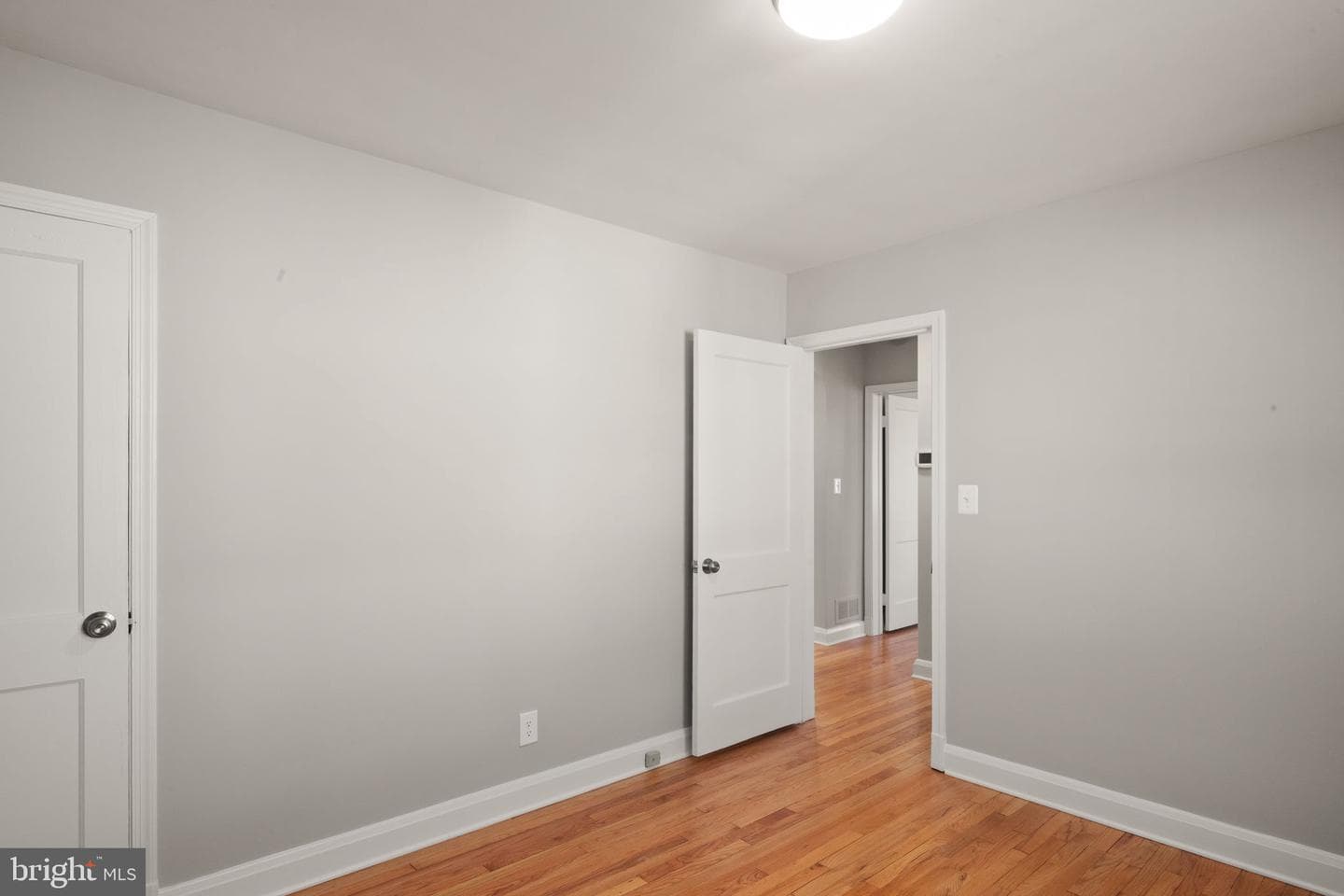 4410 Vale Drive photo 15