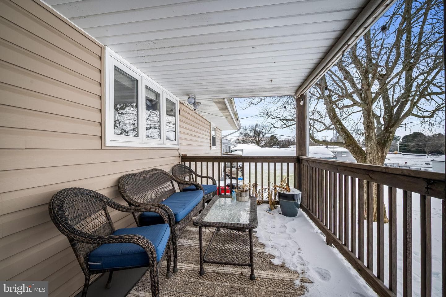 9514 Holiday Manor Road photo 32