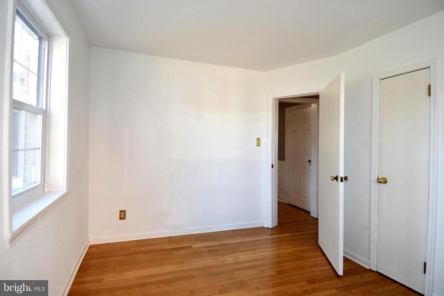 7907 Oakdale Avenue photo 20