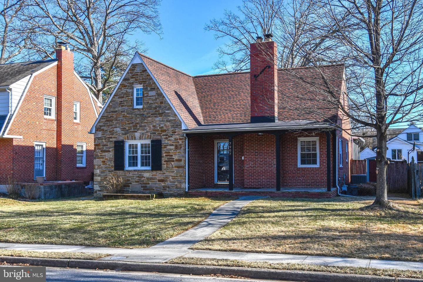 7907 Oakdale Avenue photo 34