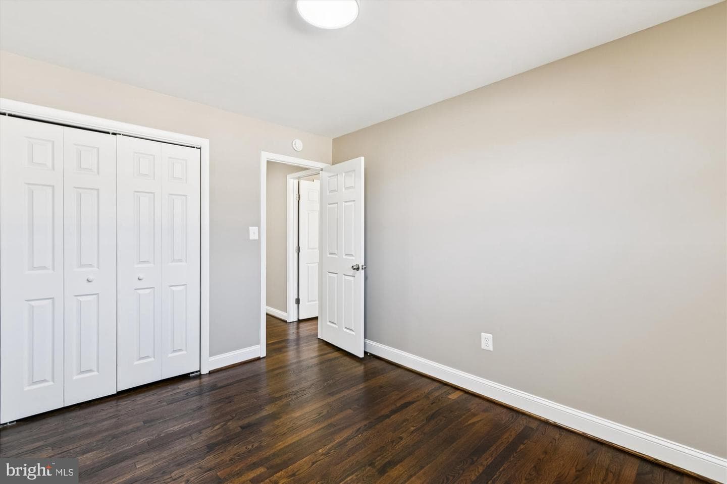3542 Lynne Haven Drive photo 14