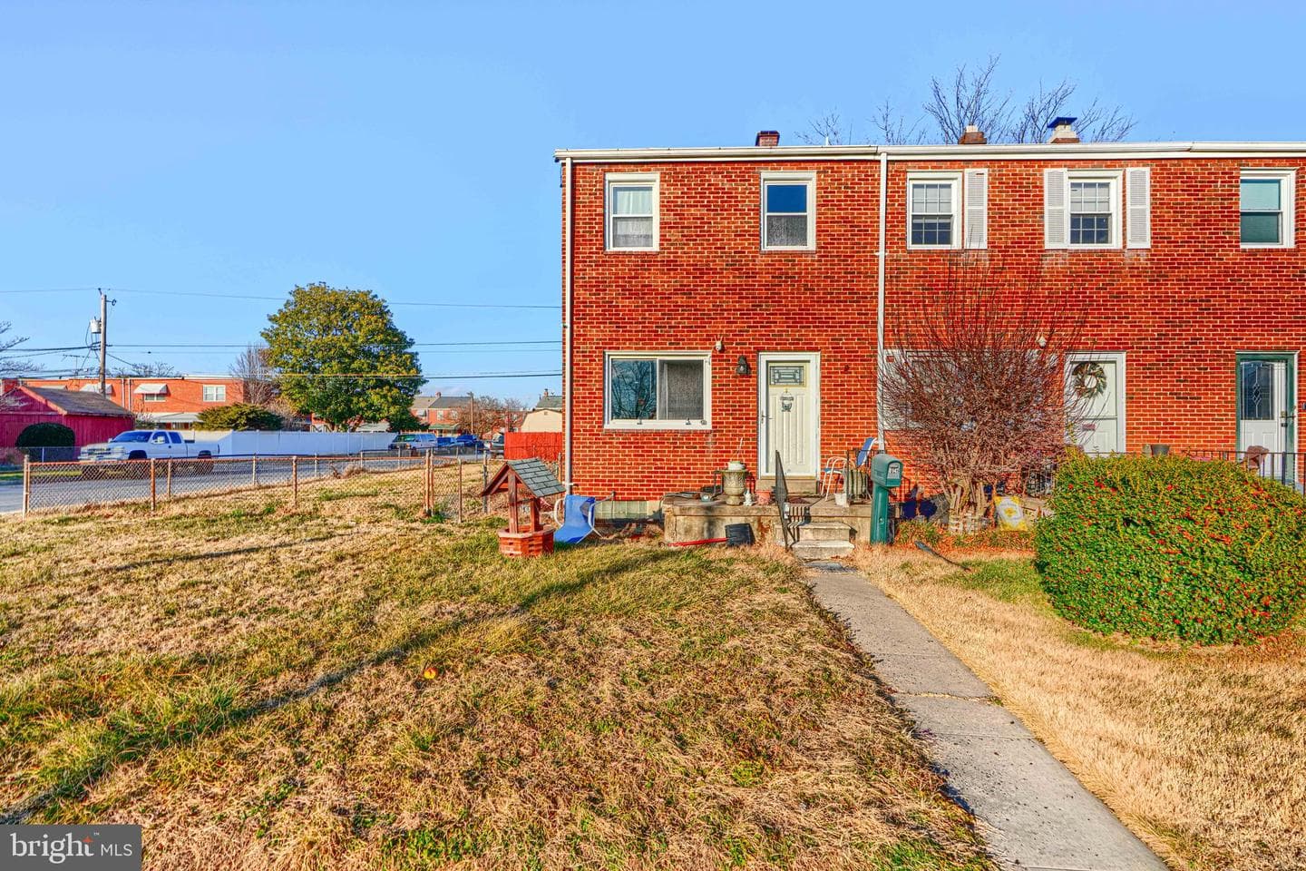 8142 Del Haven Road photo 1
