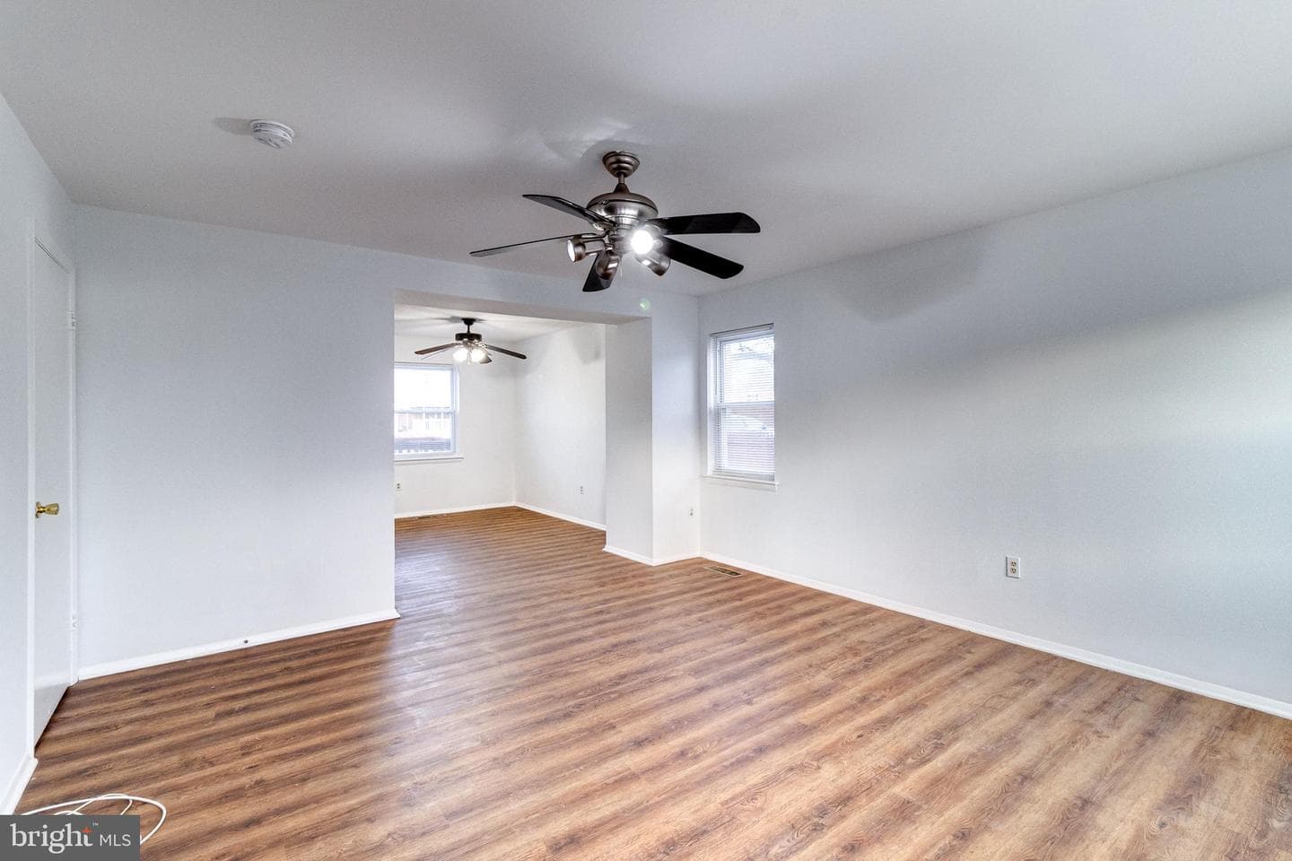 783 Seawall Road photo 9
