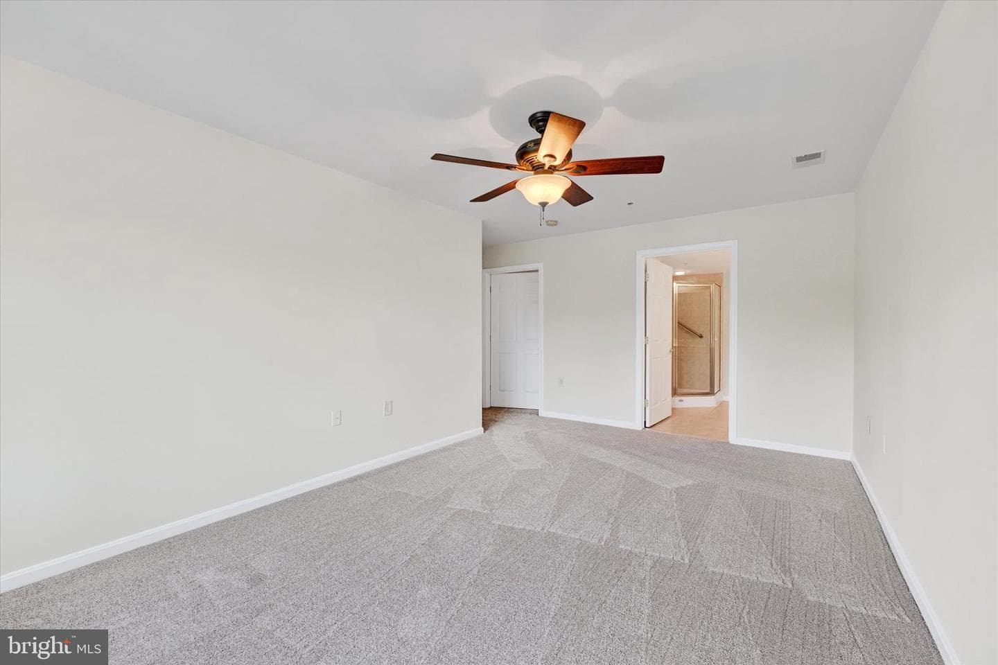 12236 Roundwood Road #104 photo 22