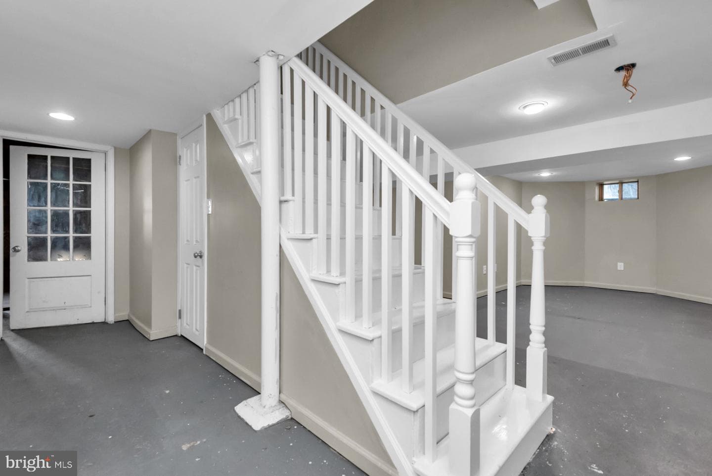 5701 Old Court photo 36