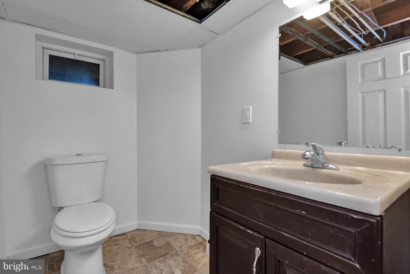 5701 Old Court photo 37