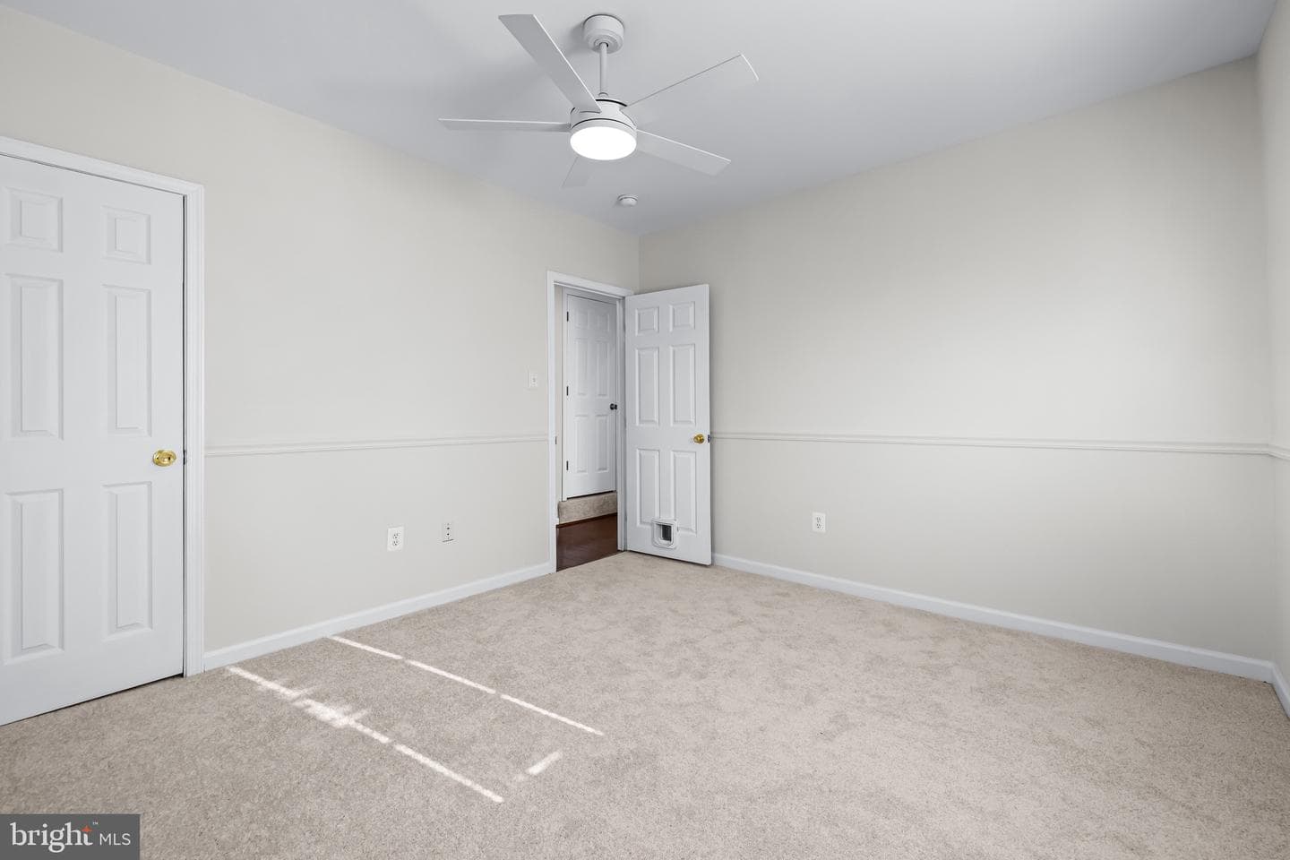 2601 Hillcrest Avenue photo 27
