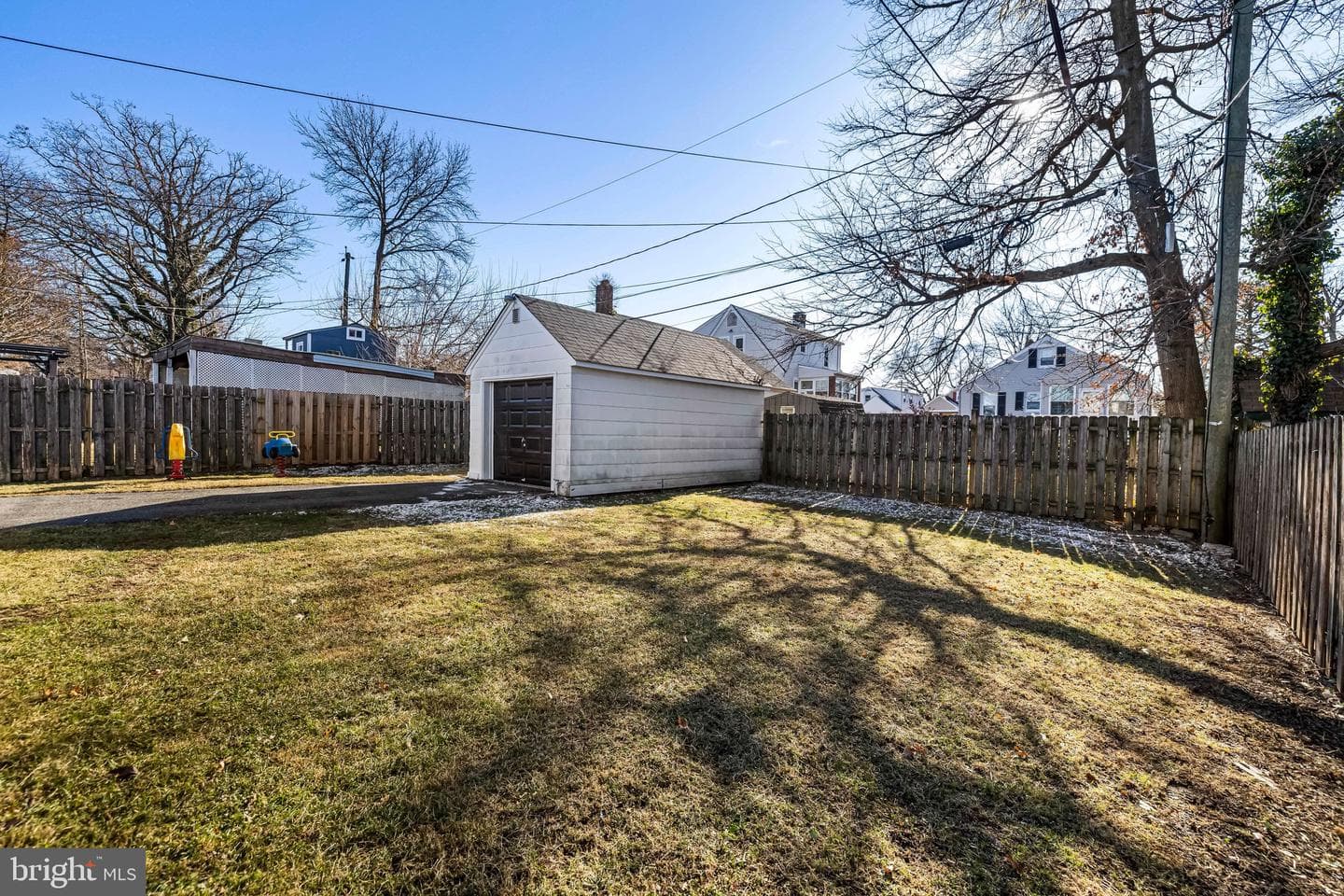 2601 Hillcrest Avenue photo 51