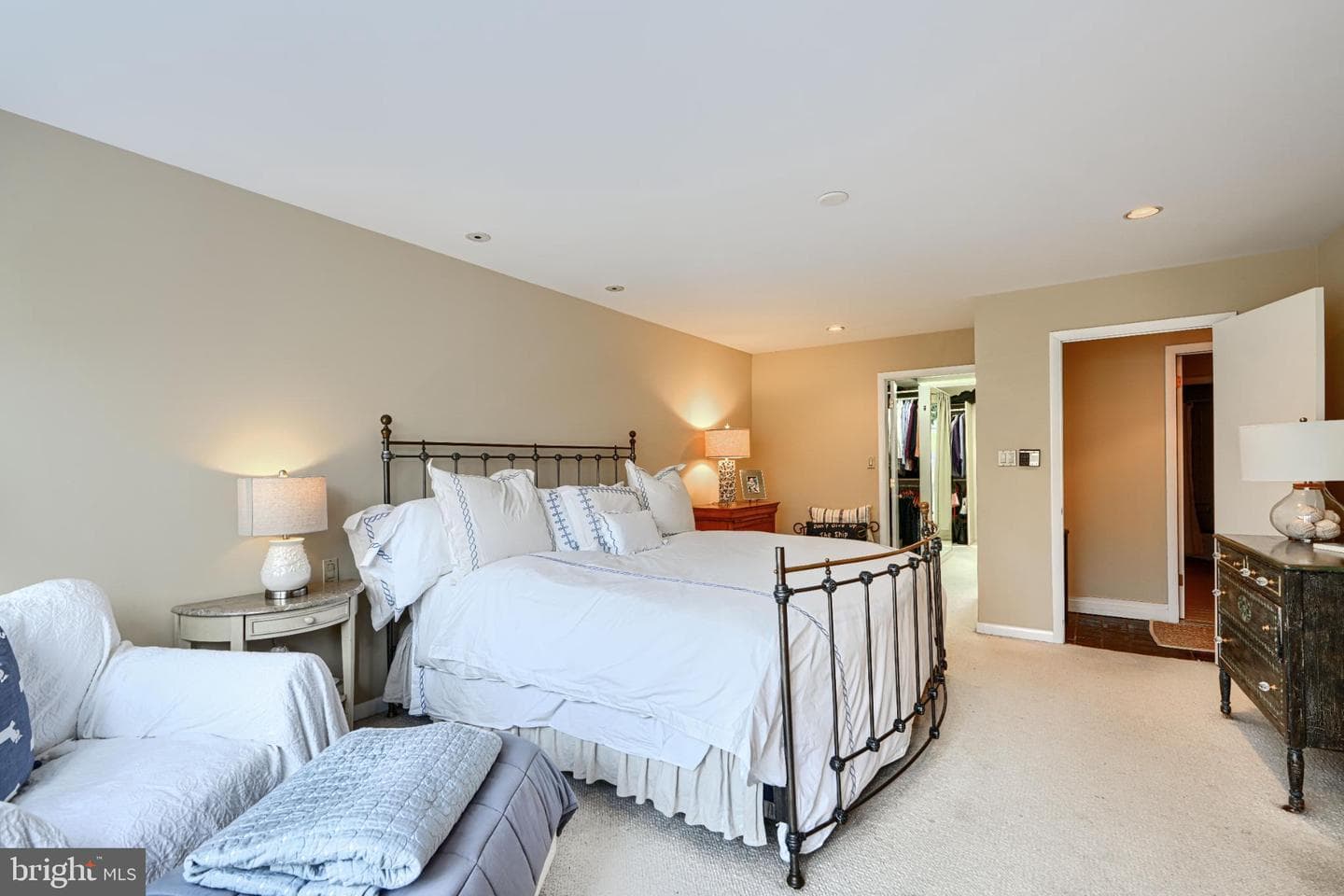 4004 Holly Knoll Drive photo 37