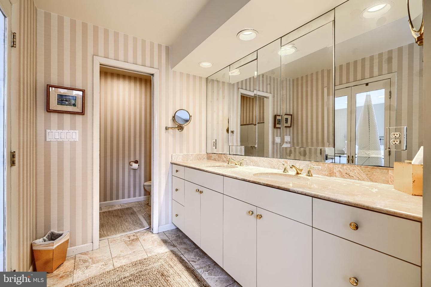 4004 Holly Knoll Drive photo 40