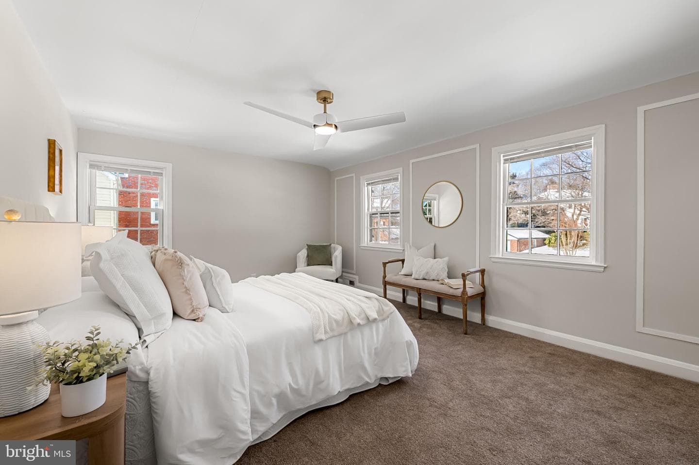 517 Worcester Road photo 21