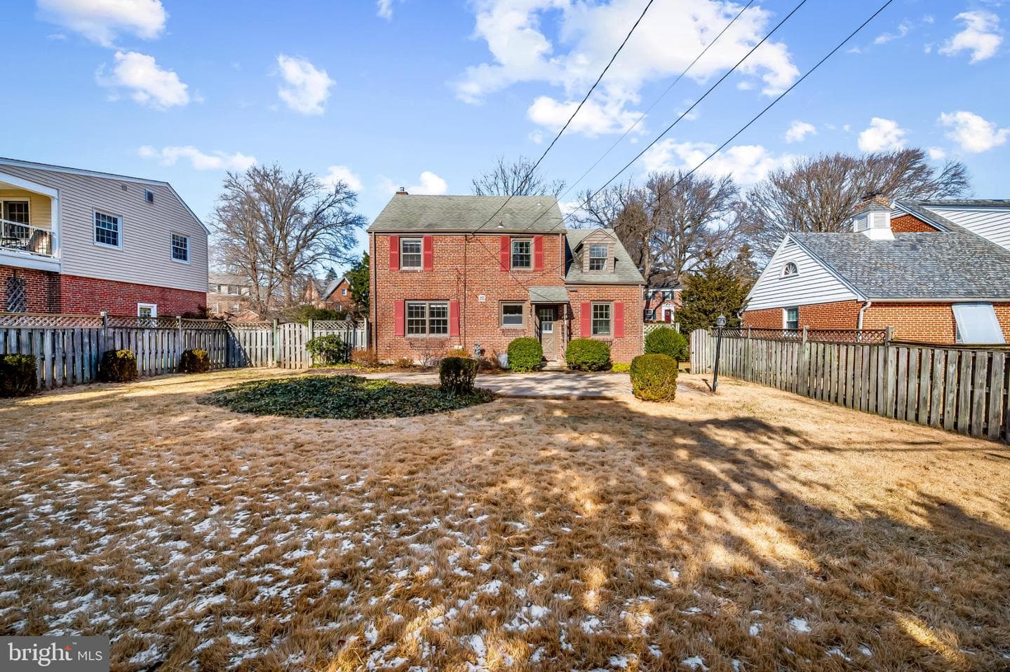 517 Worcester Road photo 34