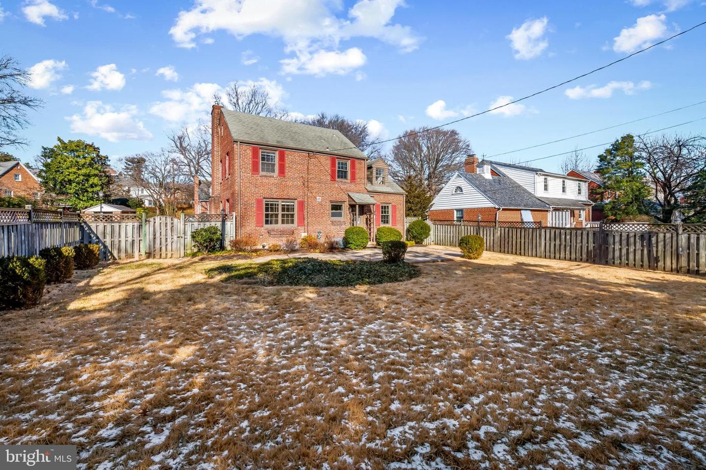 517 Worcester Road photo 44