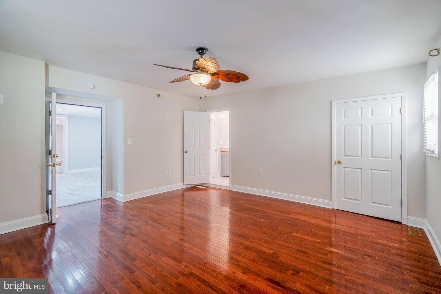 104 Ridge Avenue photo 10