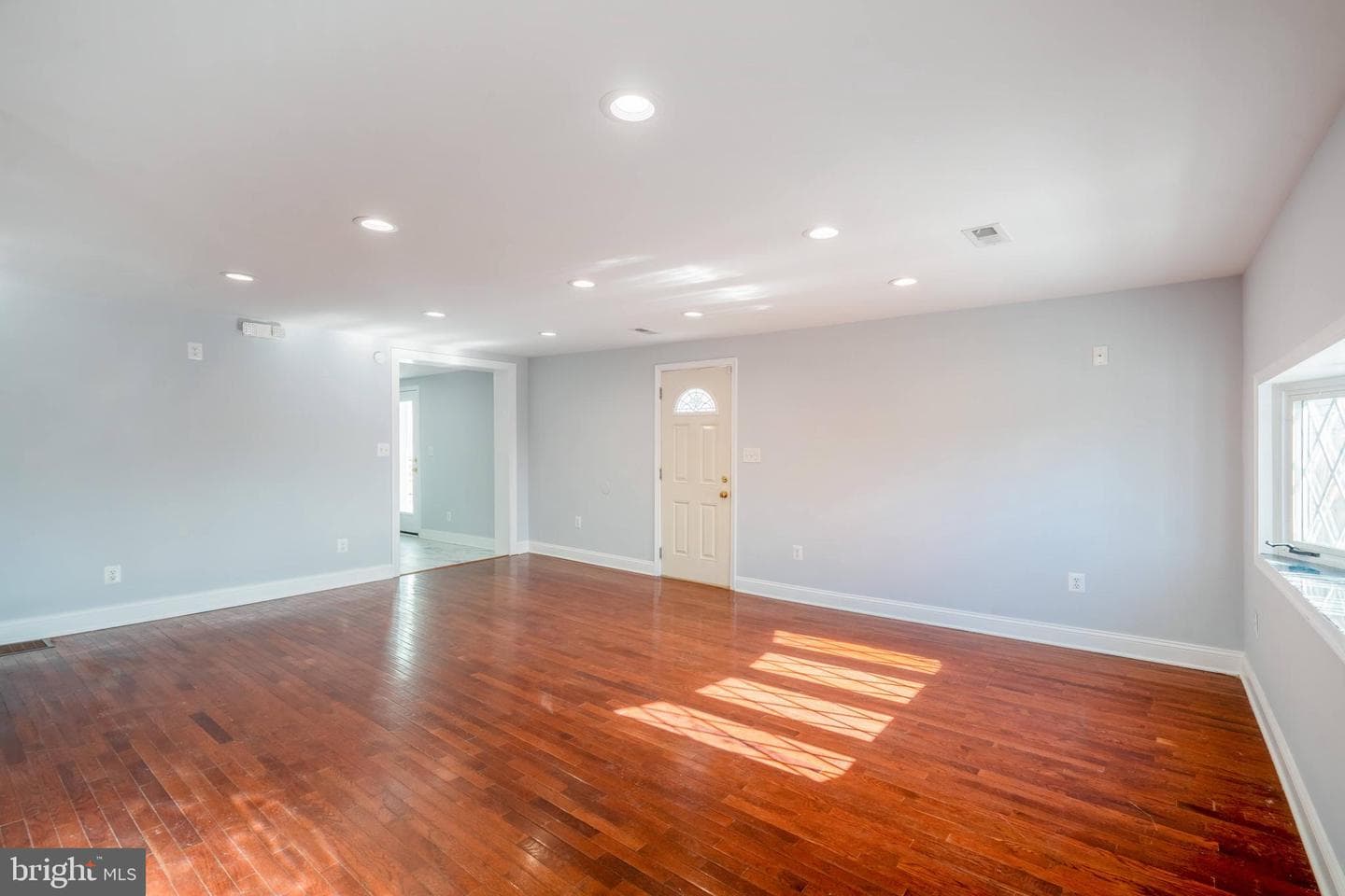 104 Ridge Avenue photo 14