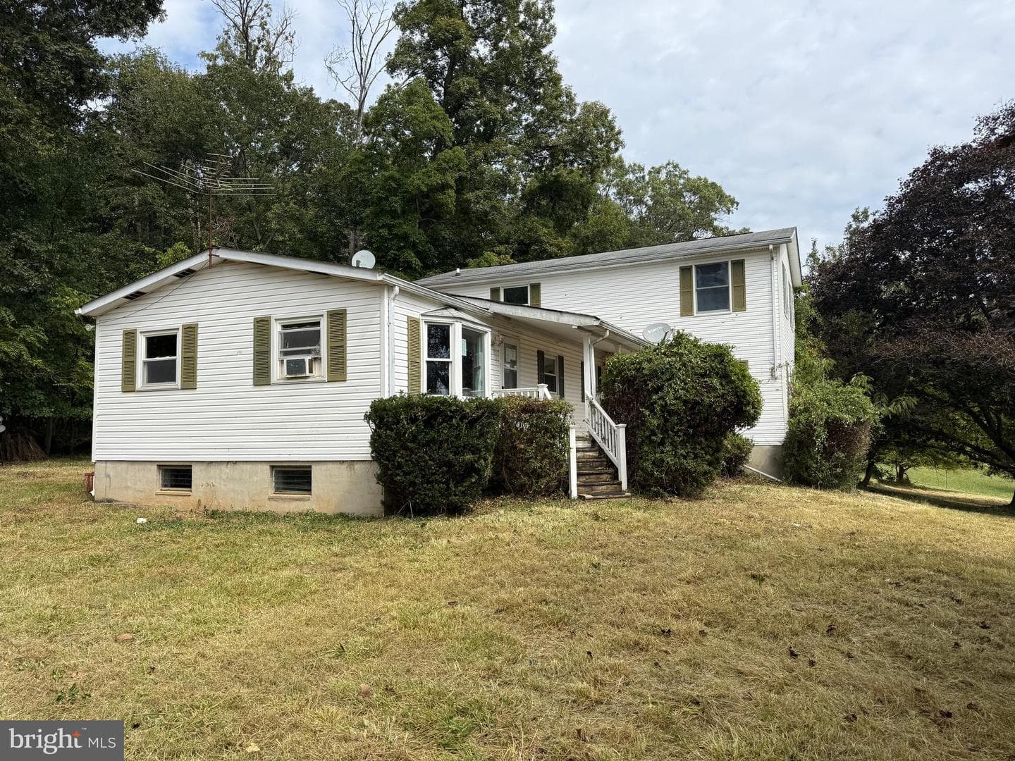 16338 Trenton Road