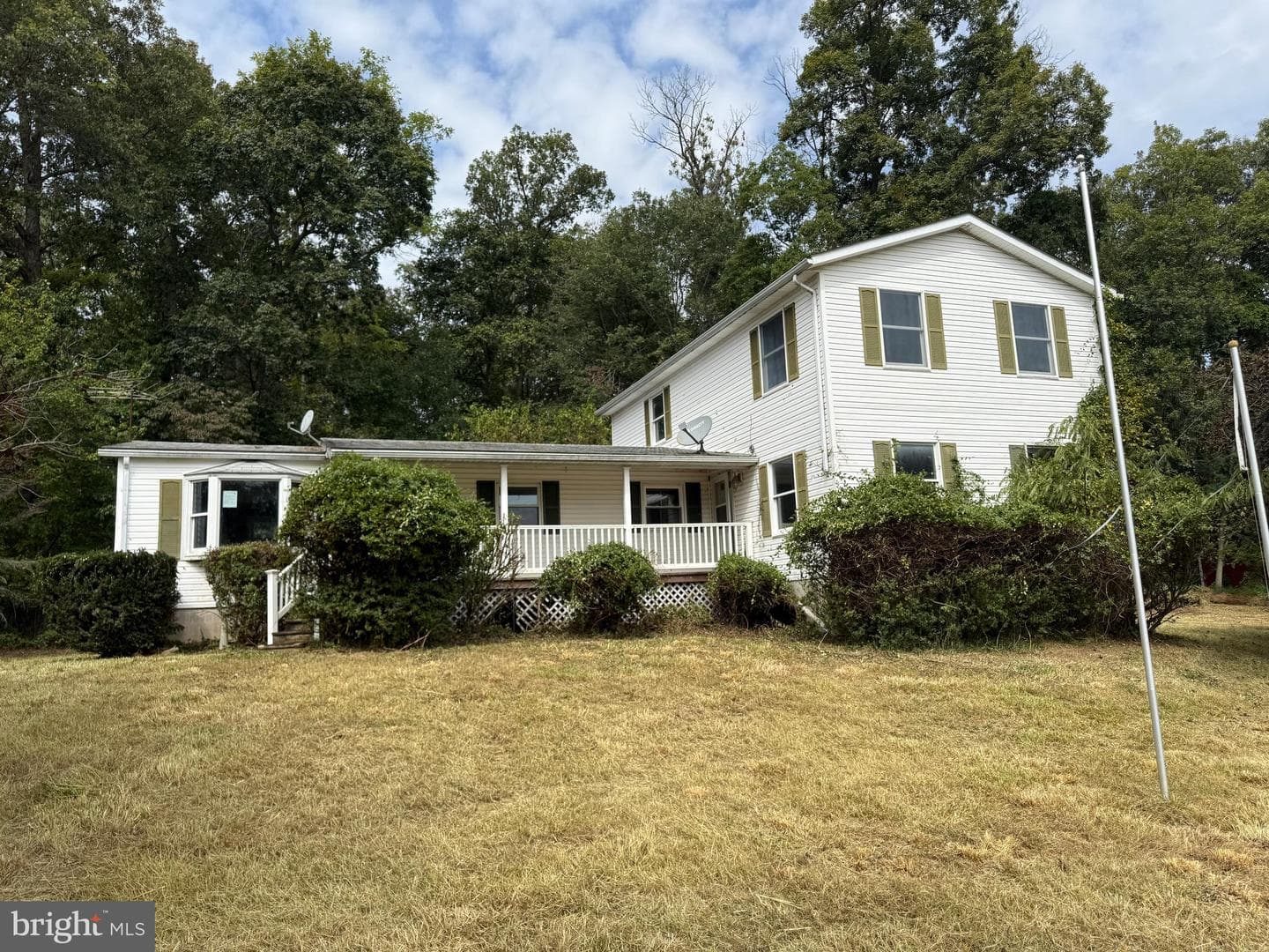 16338 Trenton Road photo 2