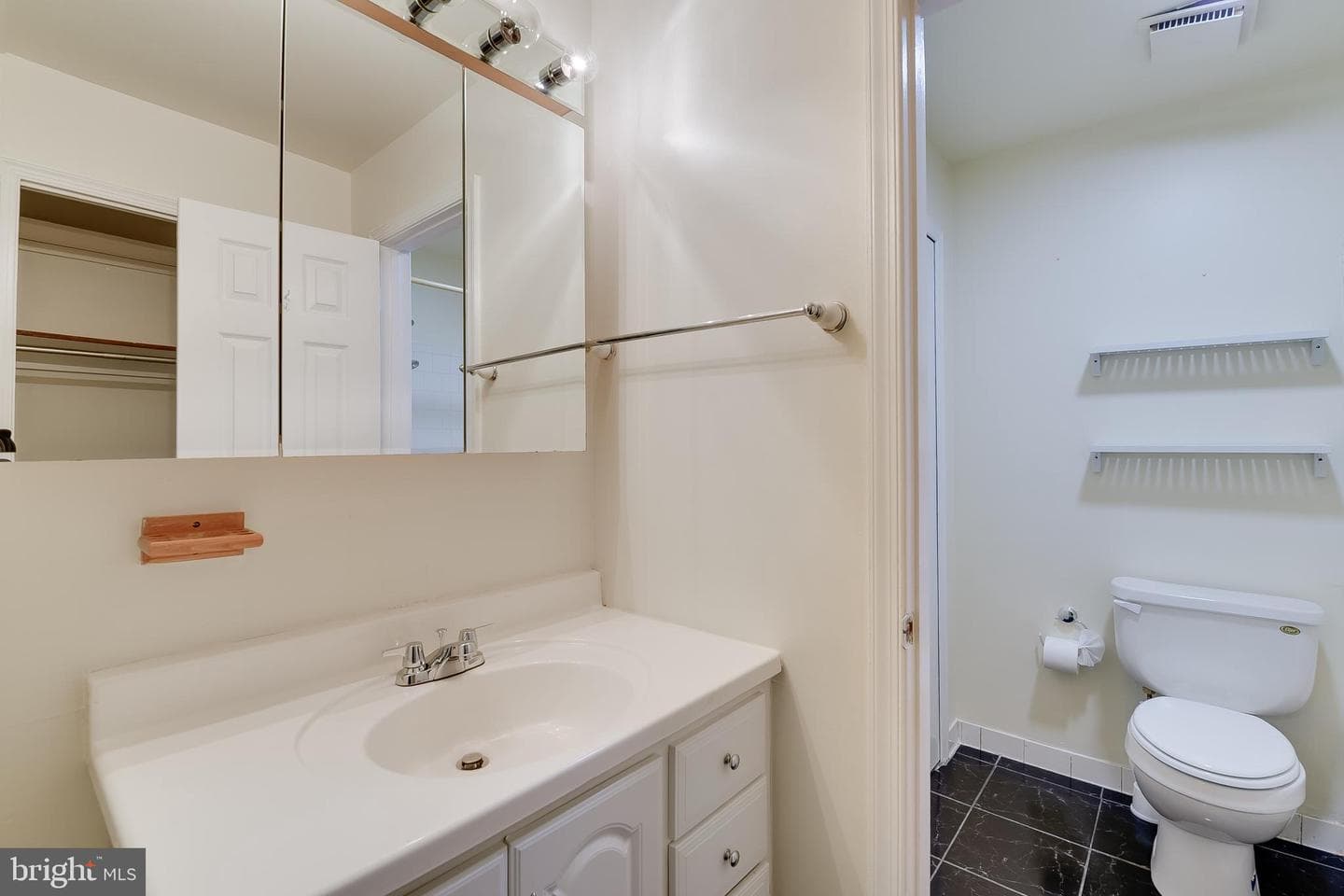 21 Tallow Court #6-6f photo 24