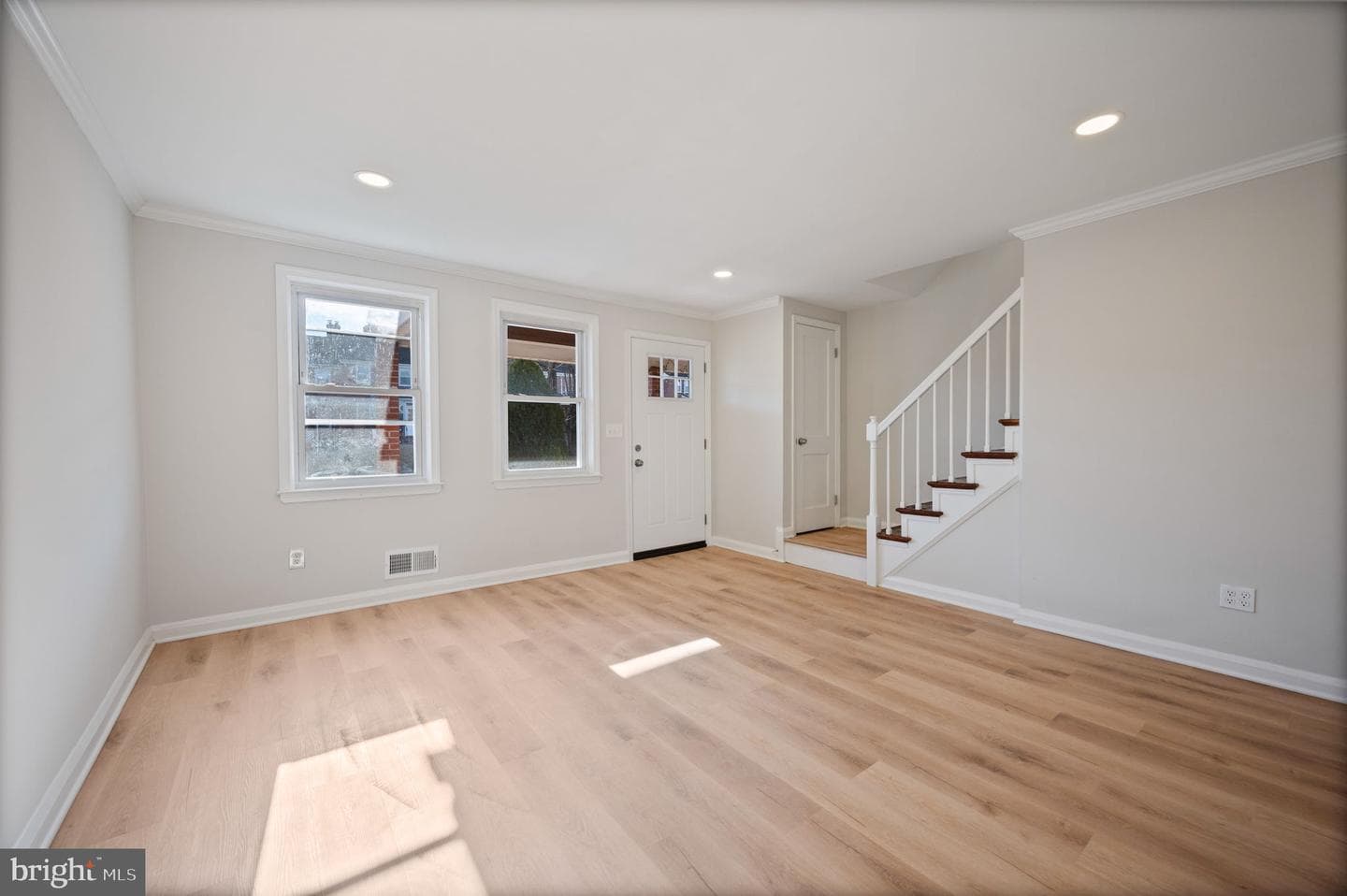 7316 Conley Street photo 2