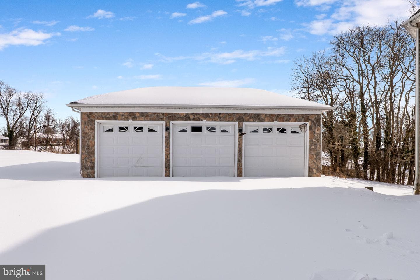 8400 Summit Avenue photo 48