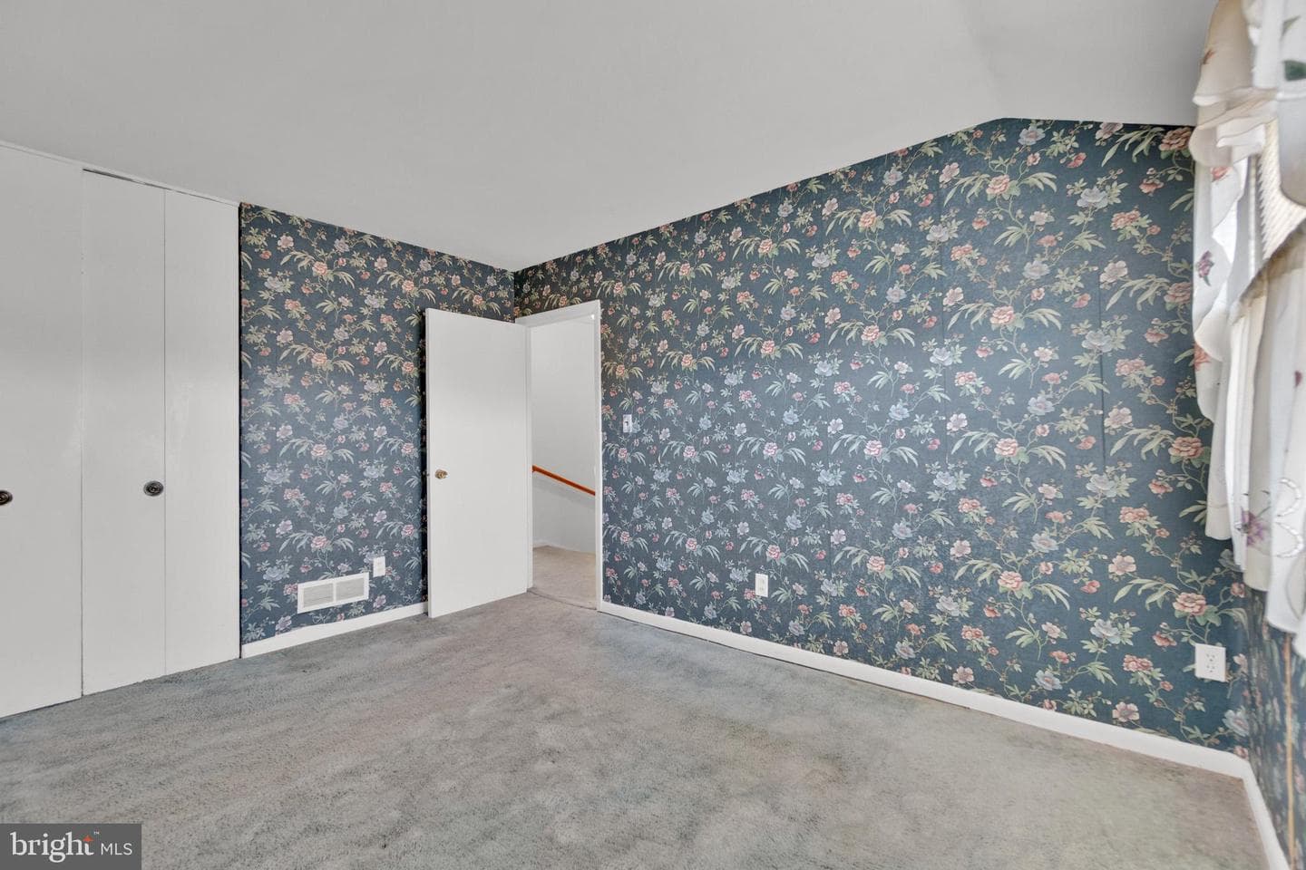 7723 Charlesmont Road photo 16