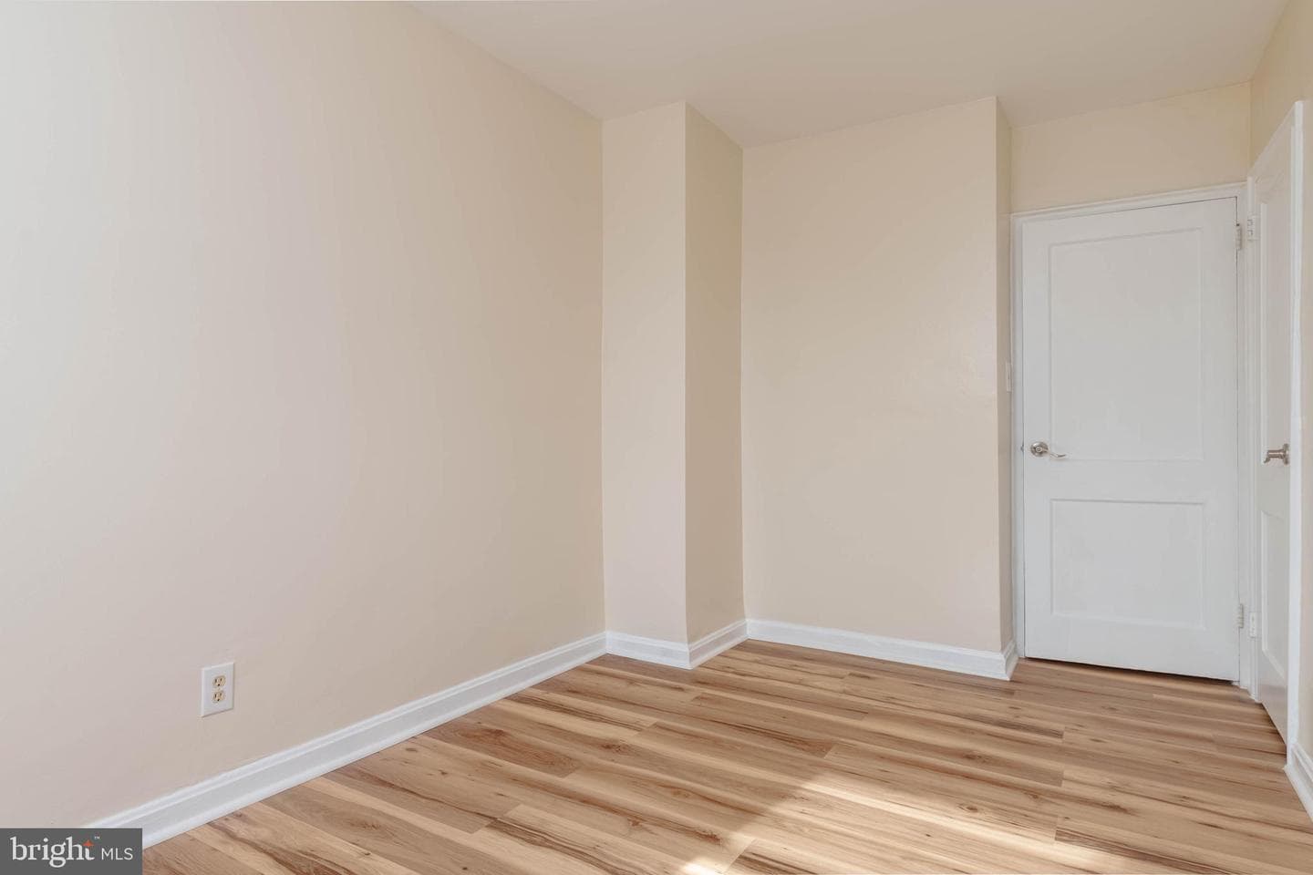 5413 Channing Road photo 18