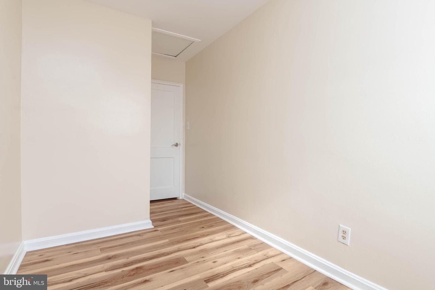 5413 Channing Road photo 24