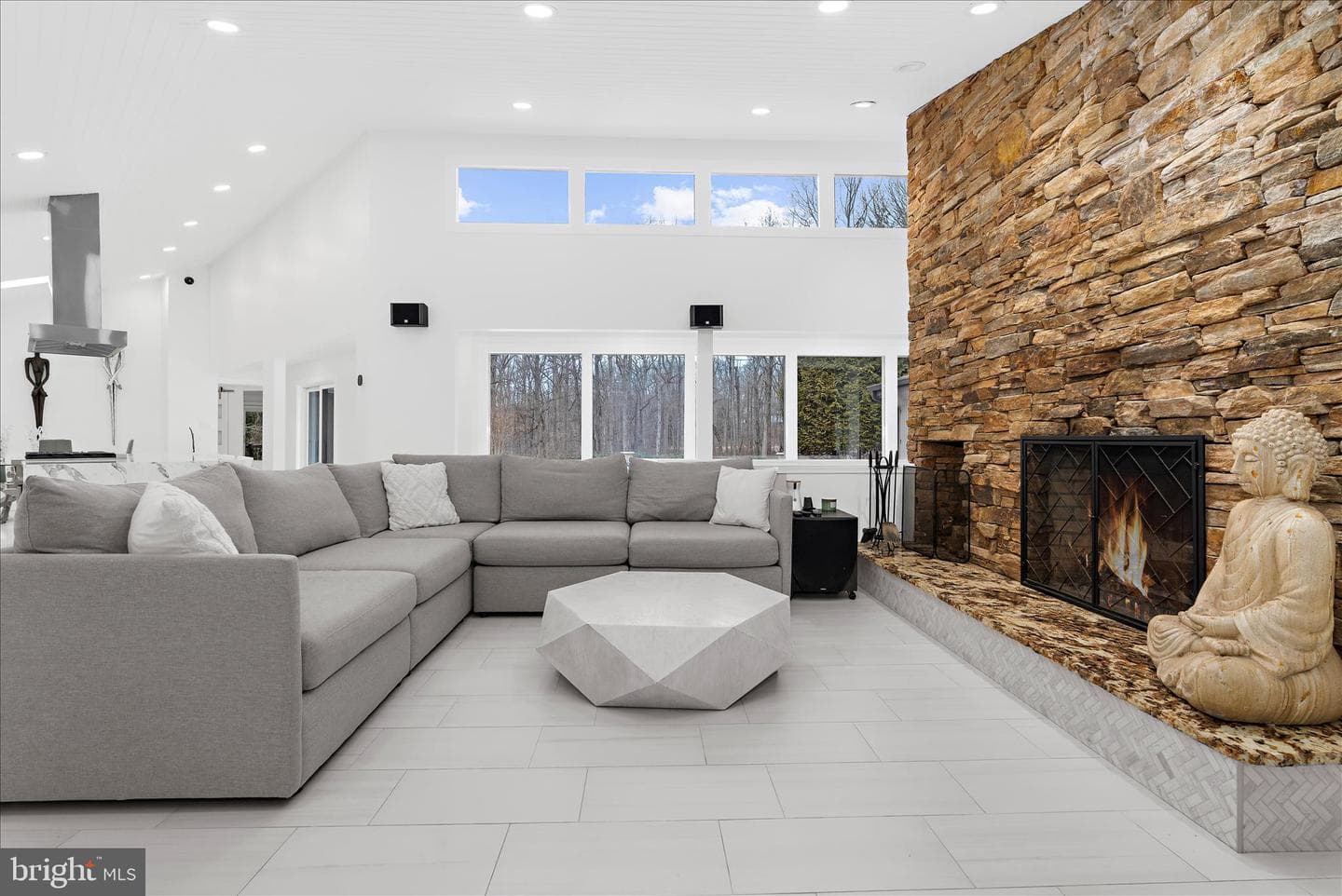 2308 Caves Road photo 10