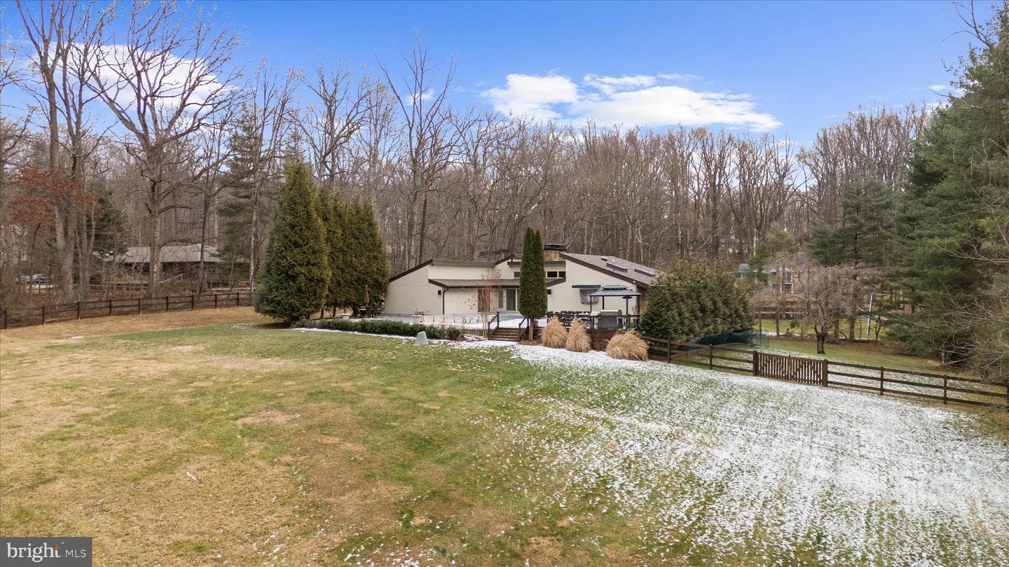 2308 Caves Road photo 3