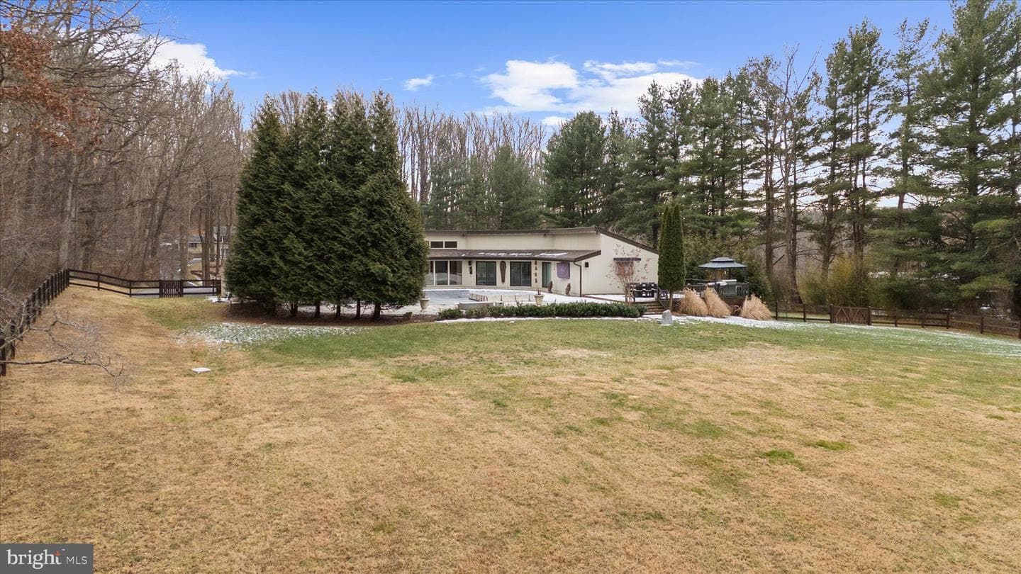 2308 Caves Road photo 38