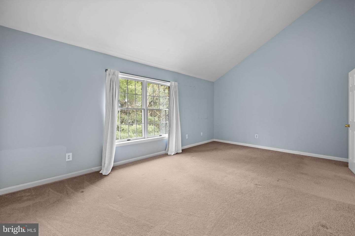 29 Tenby Court photo 15