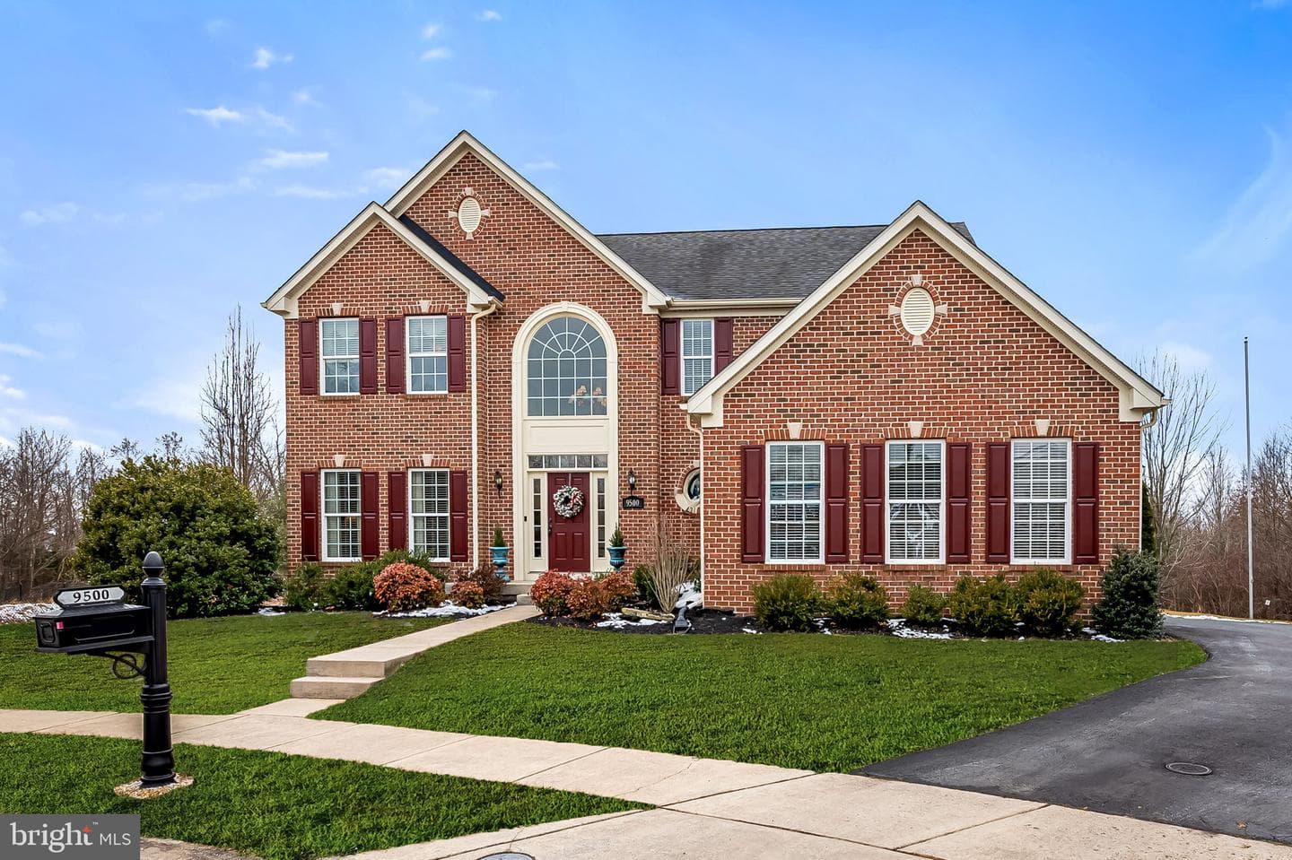 9500 Chase Creek Court