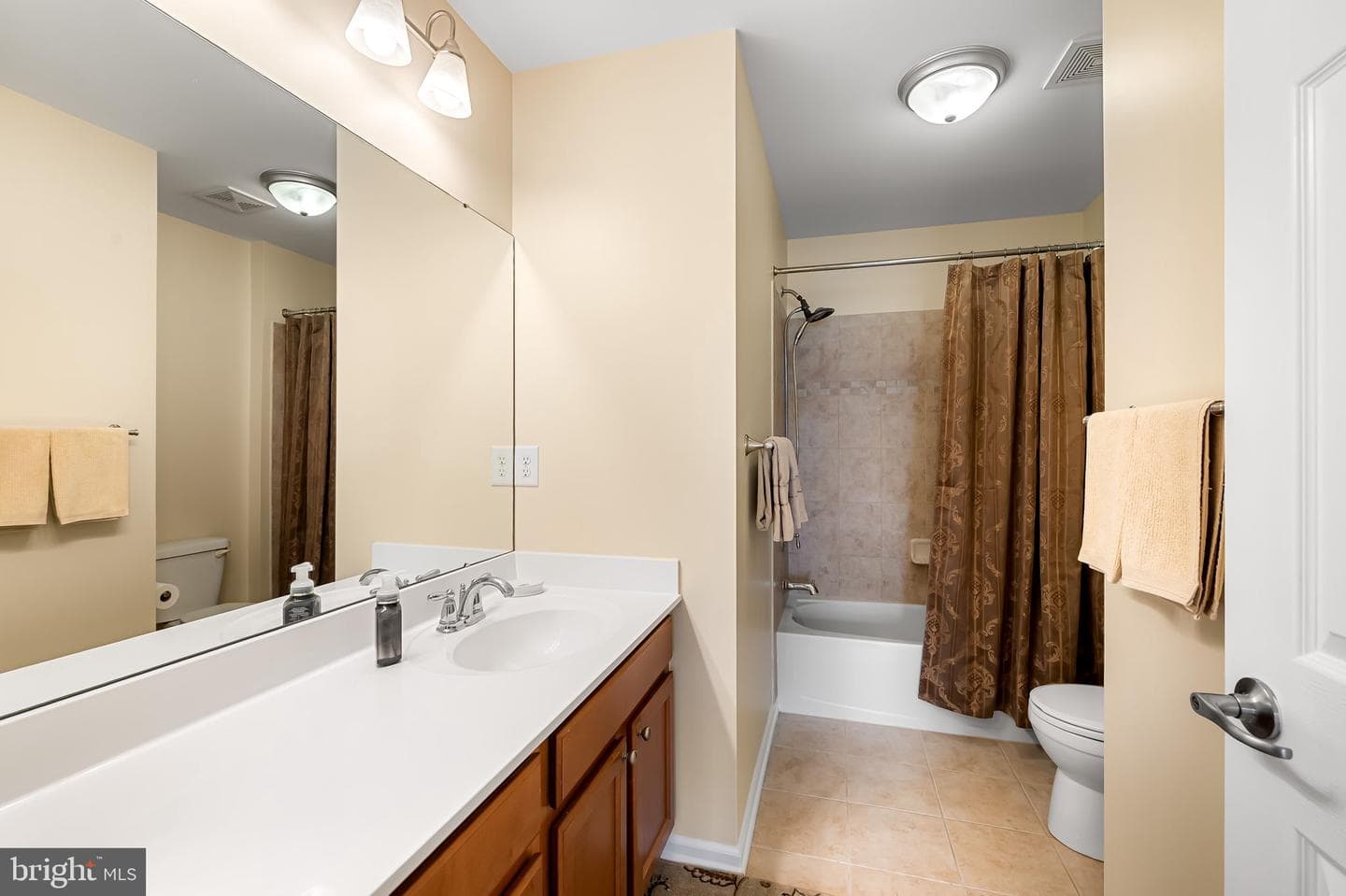9500 Chase Creek Court photo 24