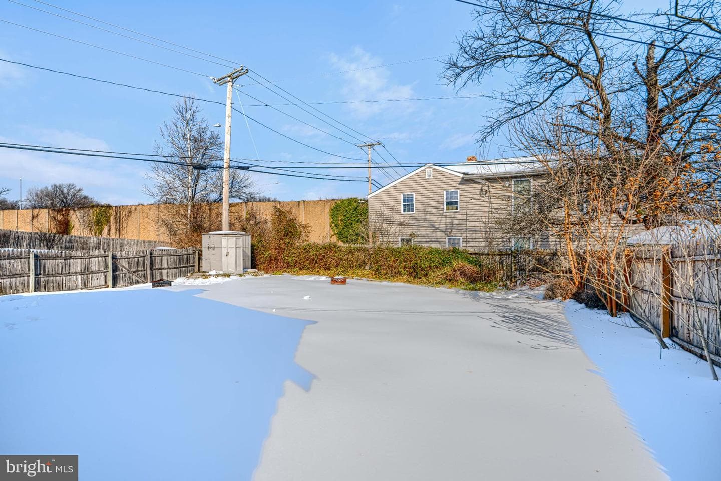 1200 Seven Oaks Road photo 21