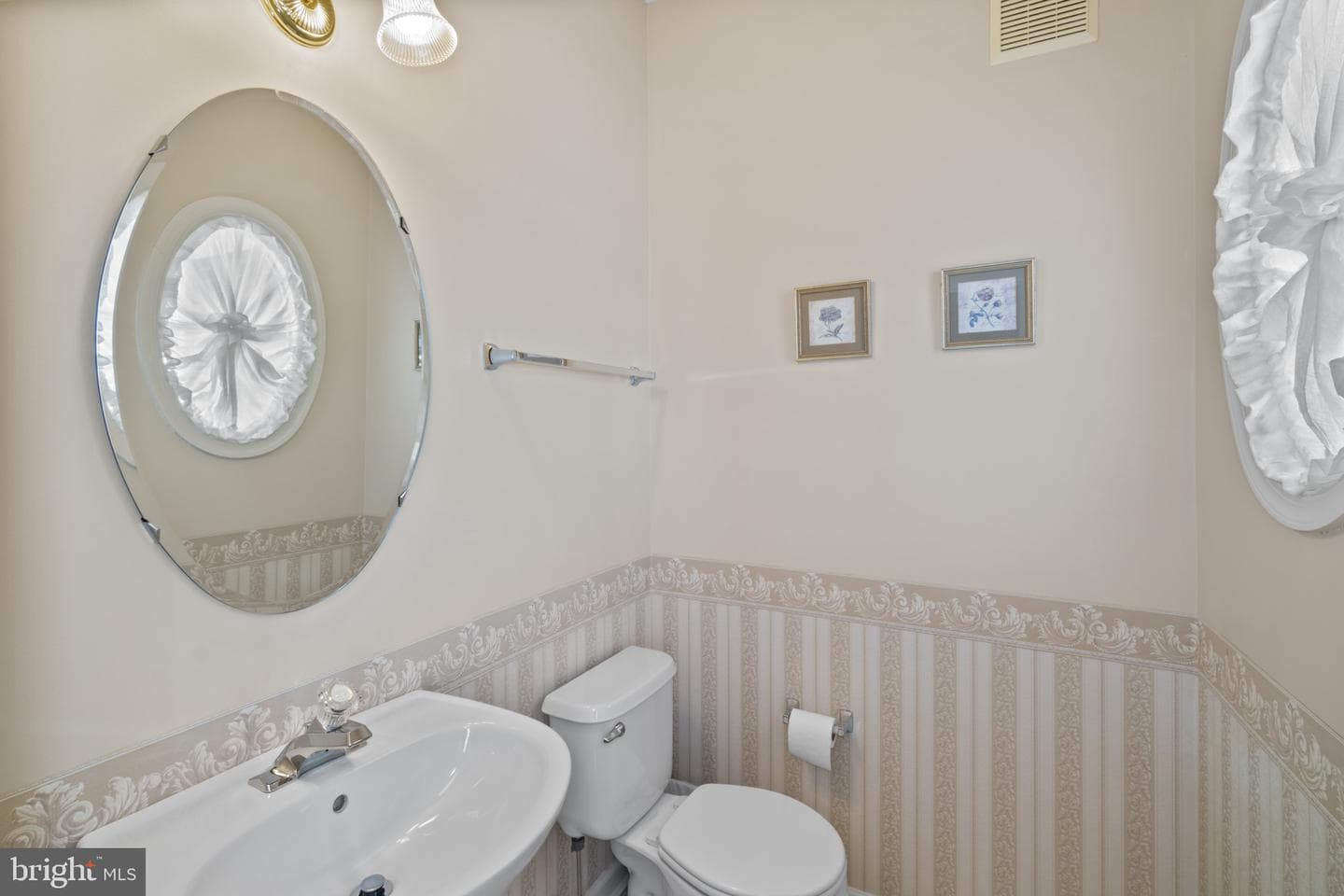 9709 Perry Farms Drive photo 24