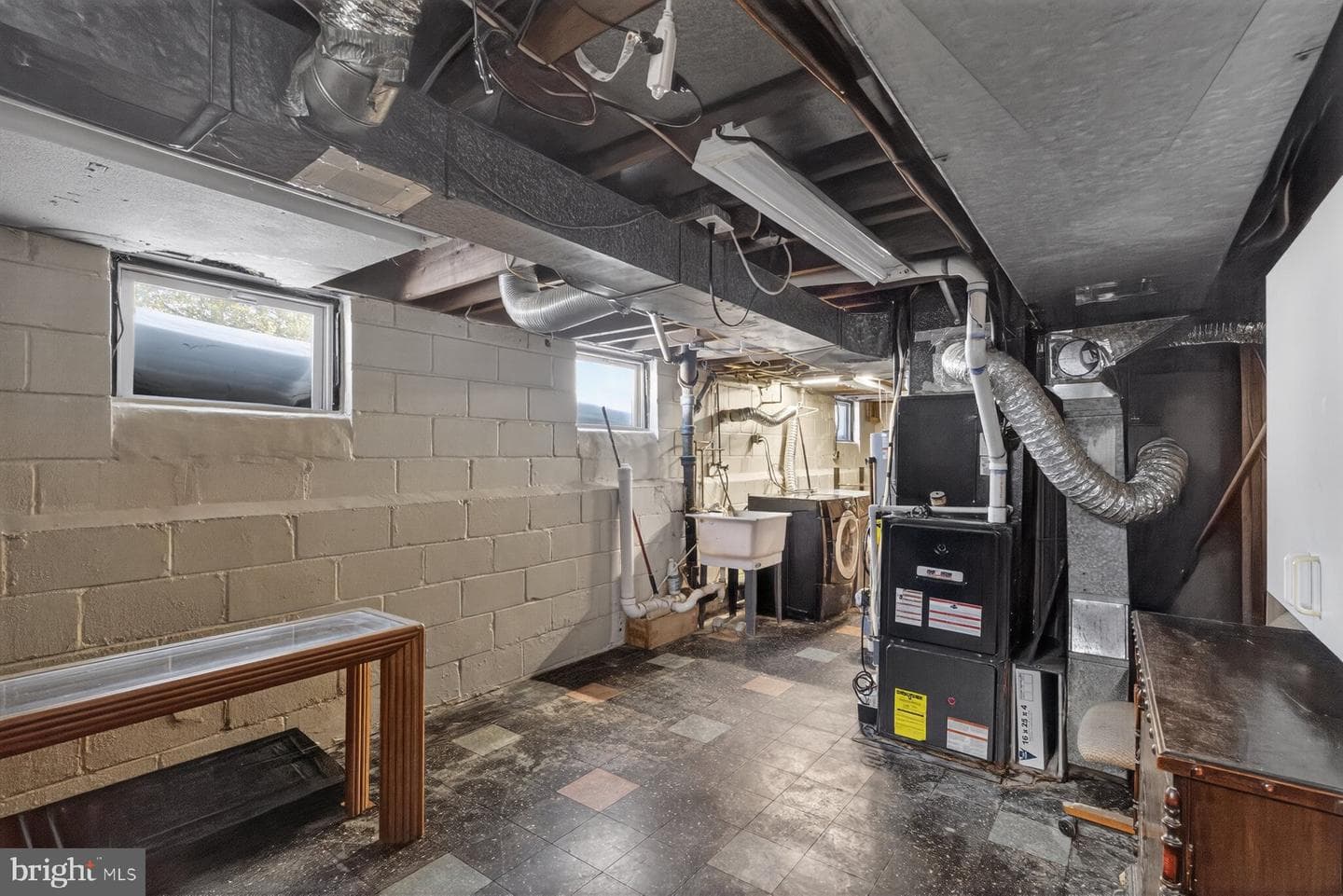 4102 Asbury Avenue photo 24