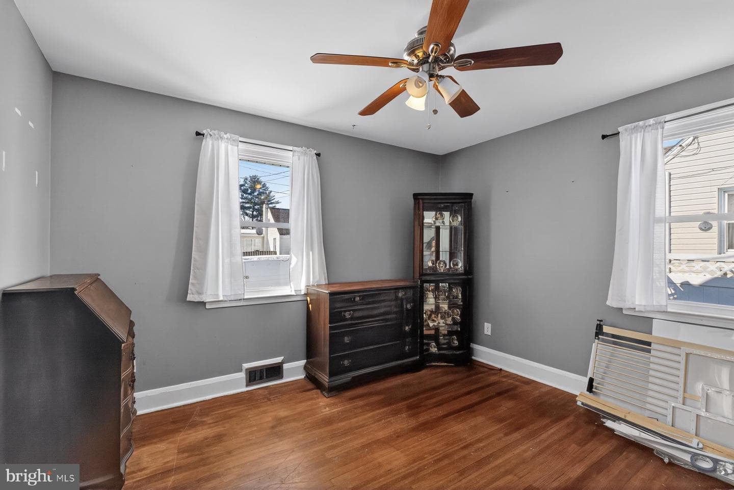 4102 Asbury Avenue photo 5