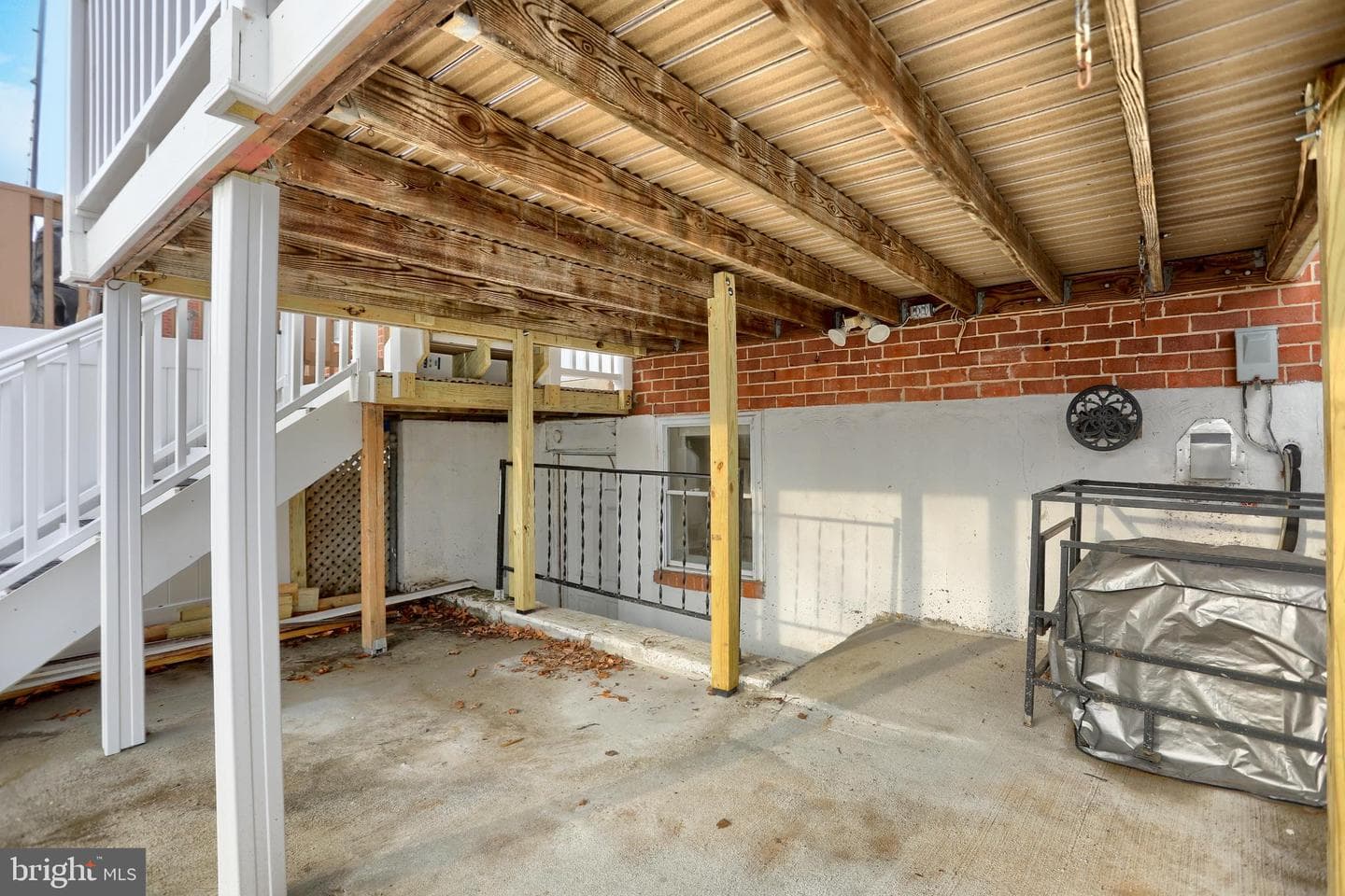 762 Seawall photo 30