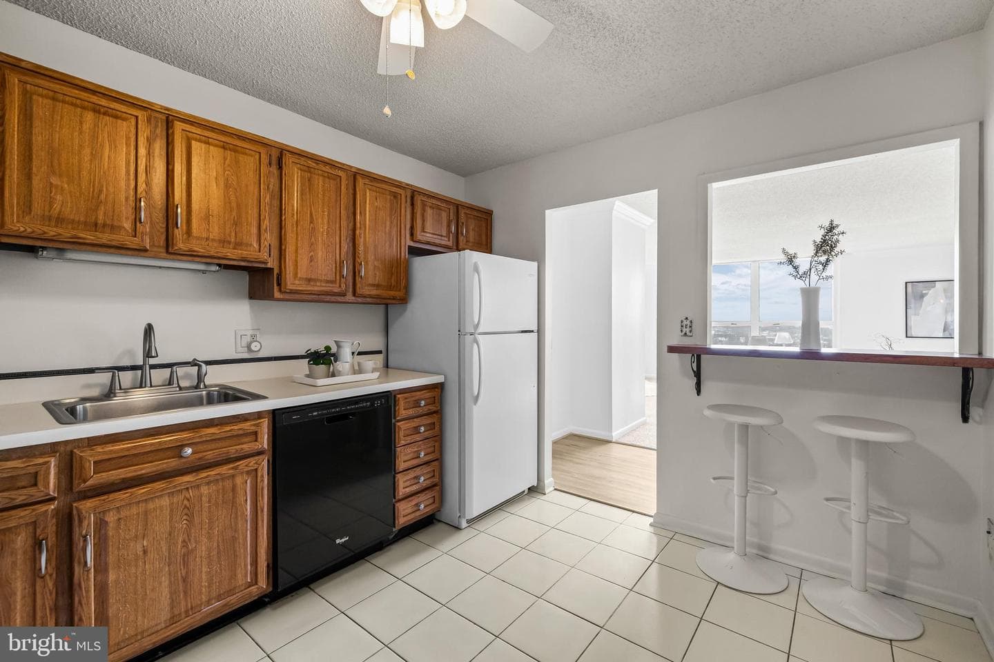 205 E Joppa Road #1103 photo 18