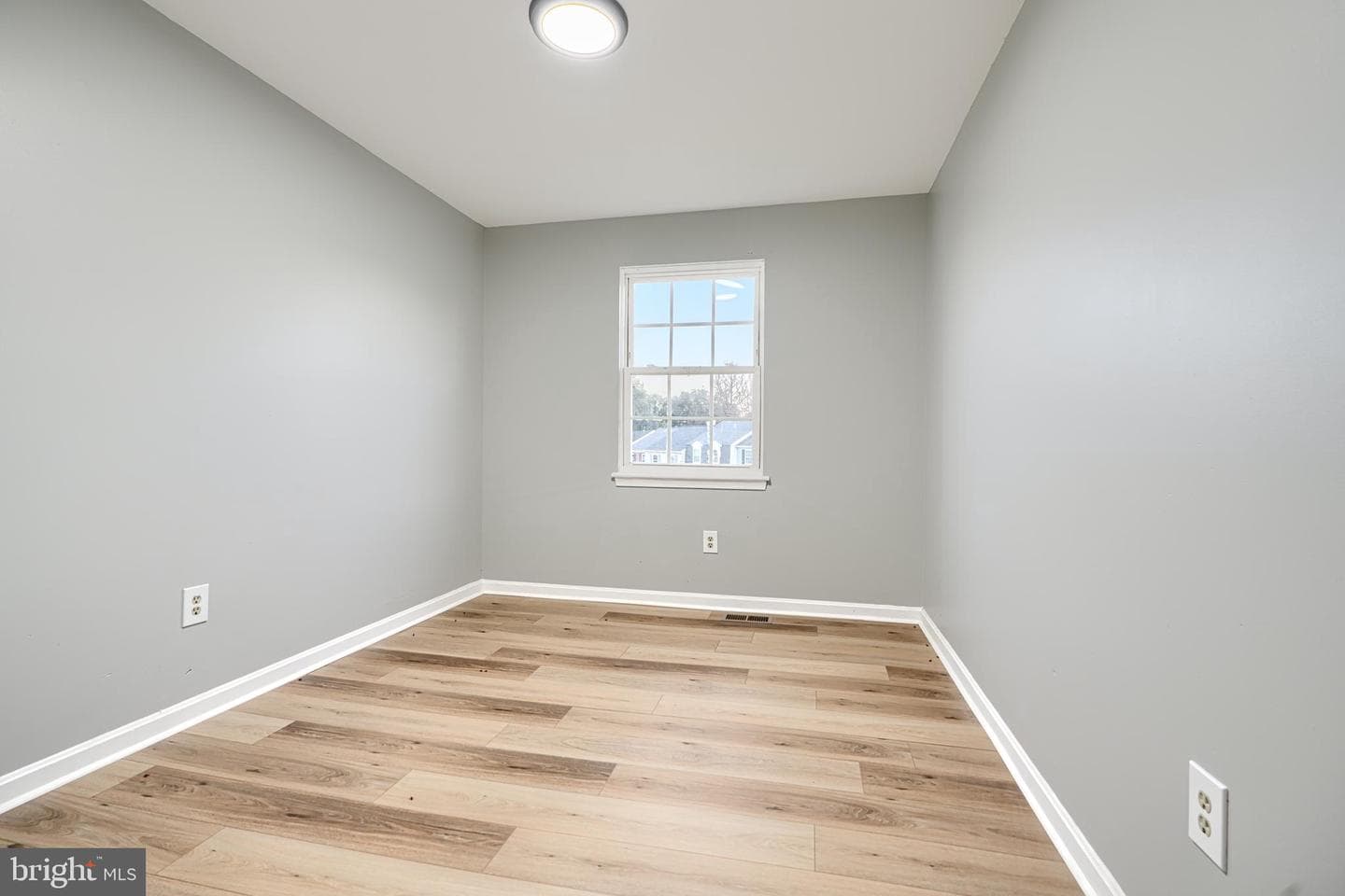 28 Sandstone Court photo 28