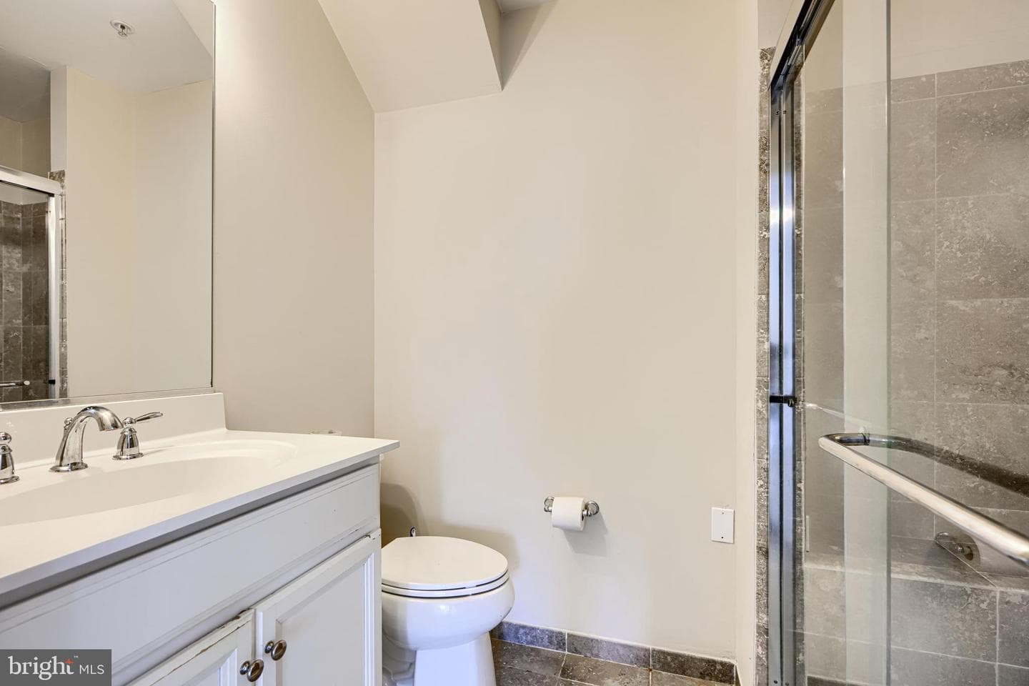 305 Davage Lane photo 32